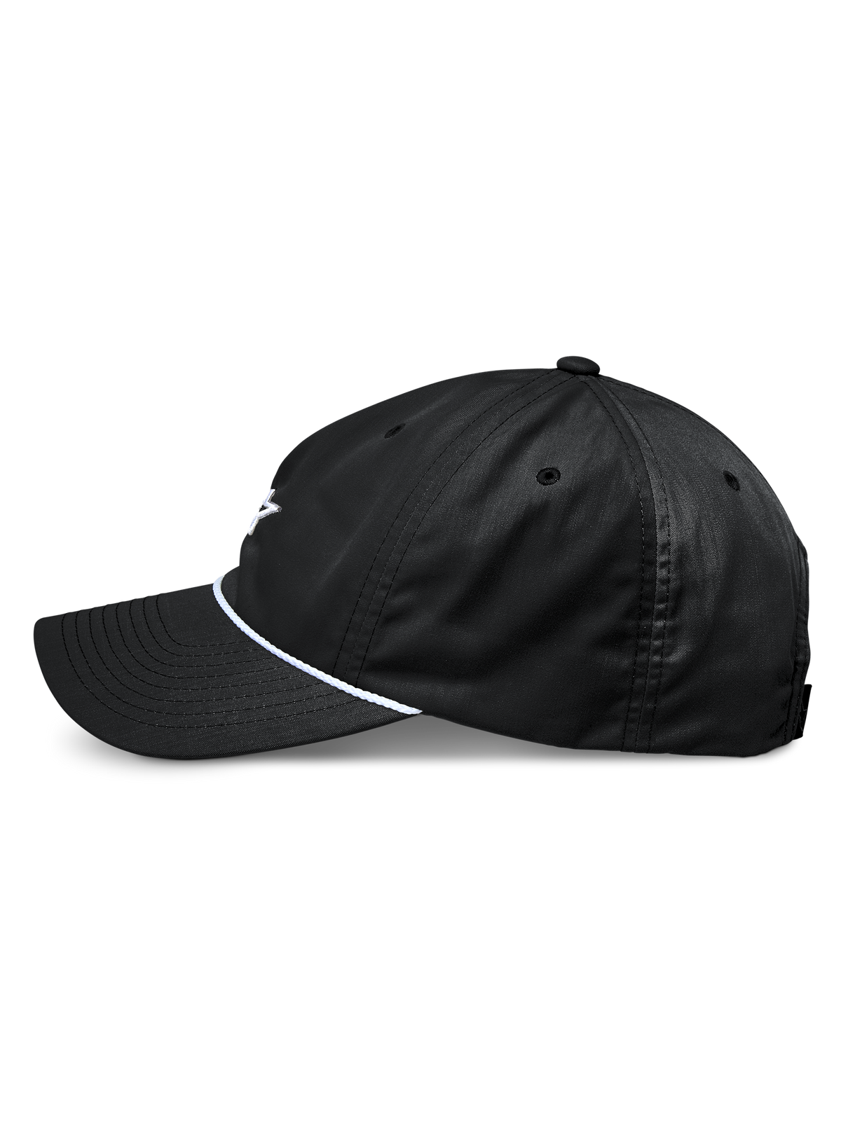 Alpinestars Tyler Keps, svart snapback-keps i sidoprofil, med böjd skärm och vit flätad snodd-detalj, ostrukturerad låg krona, tillverkad av återvunnen twill, casual motorsport-inspirerad design