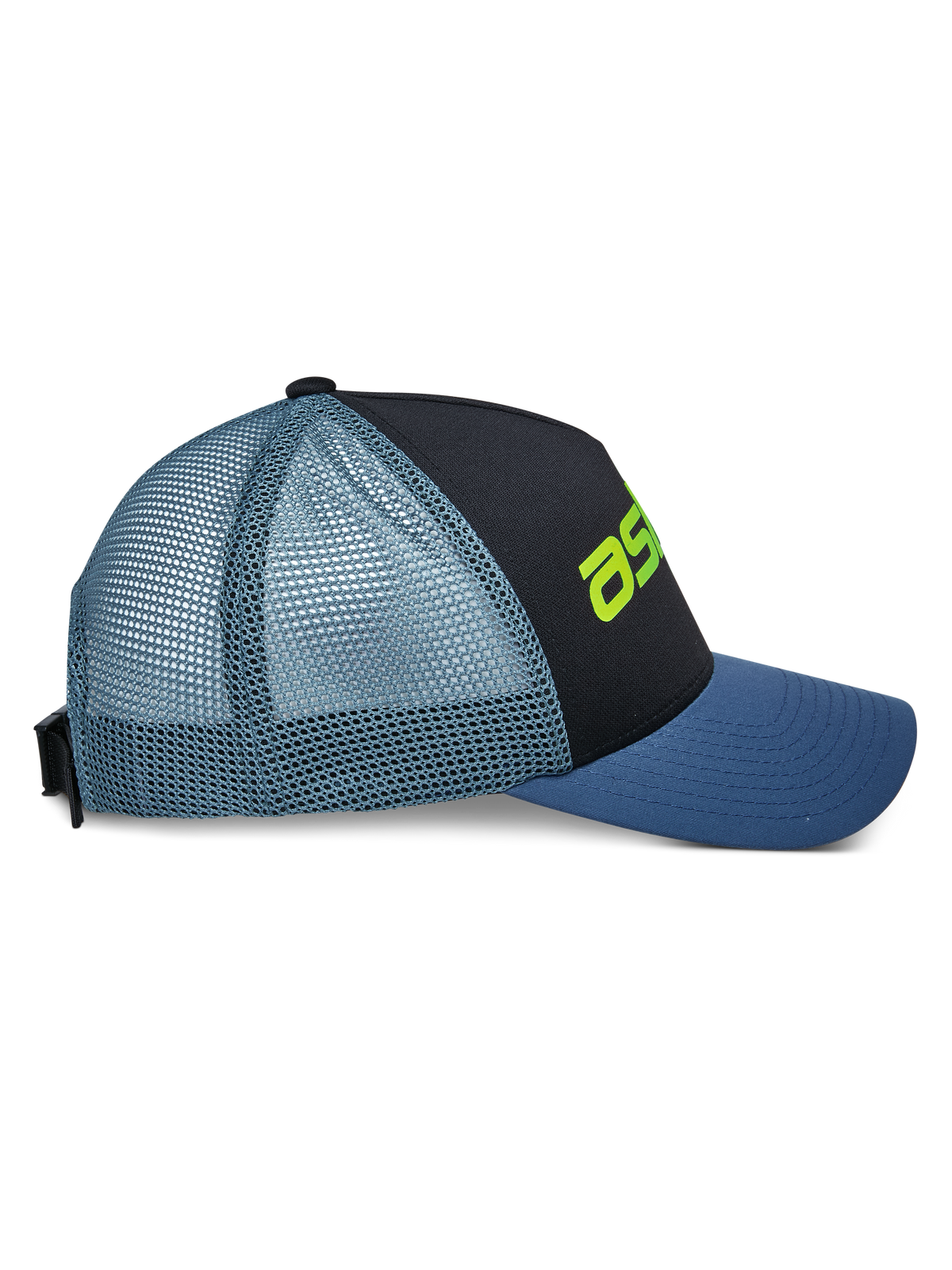 Alpinestars Vital Trucker Hat, sidovy, svart frontpanel med blå böjd skärm och ljusblå nätbaksida, limegrön logotypdetalj, strukturerad krona, vardaglig motorsportinspirerad huvudbonad