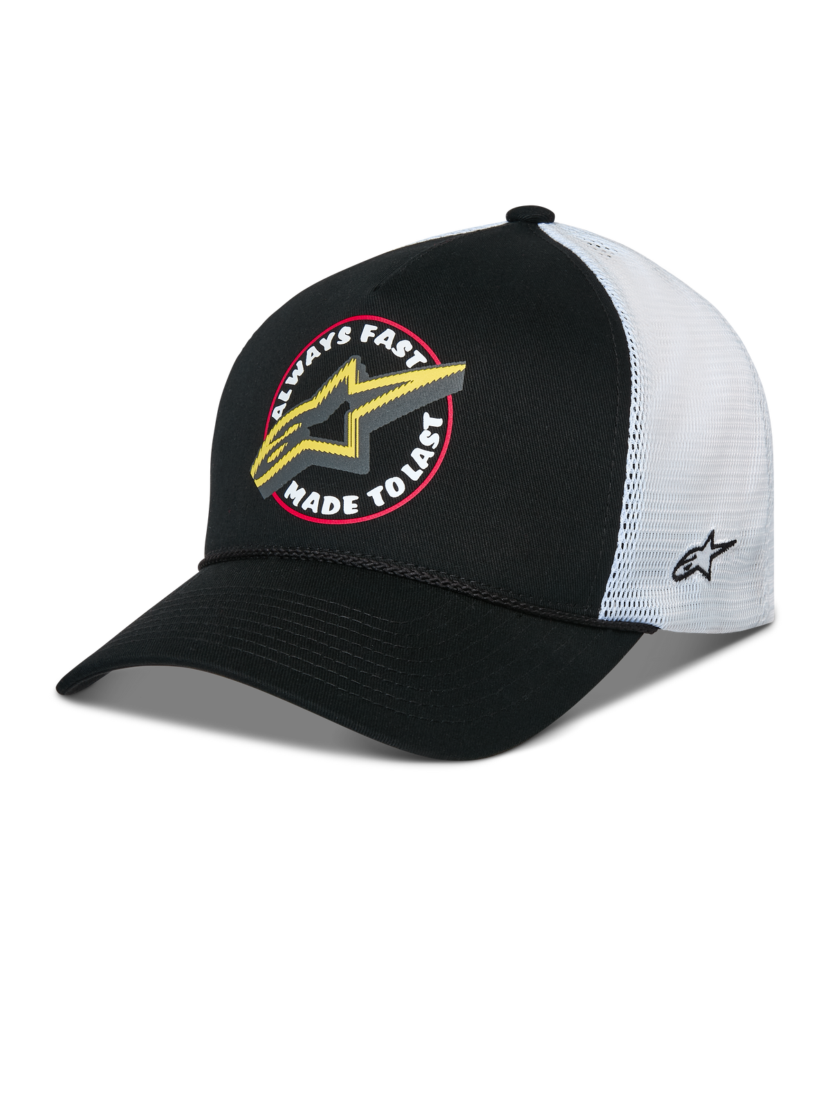 Alpinestars Aorbit Trucker Hat, svart och vit snapback-keps, med grafiken 'Always Fast Made to Last' och en gul Astars-logotyp framtill, vit mesh-baksida med brodyr på sidan, böjd skärm