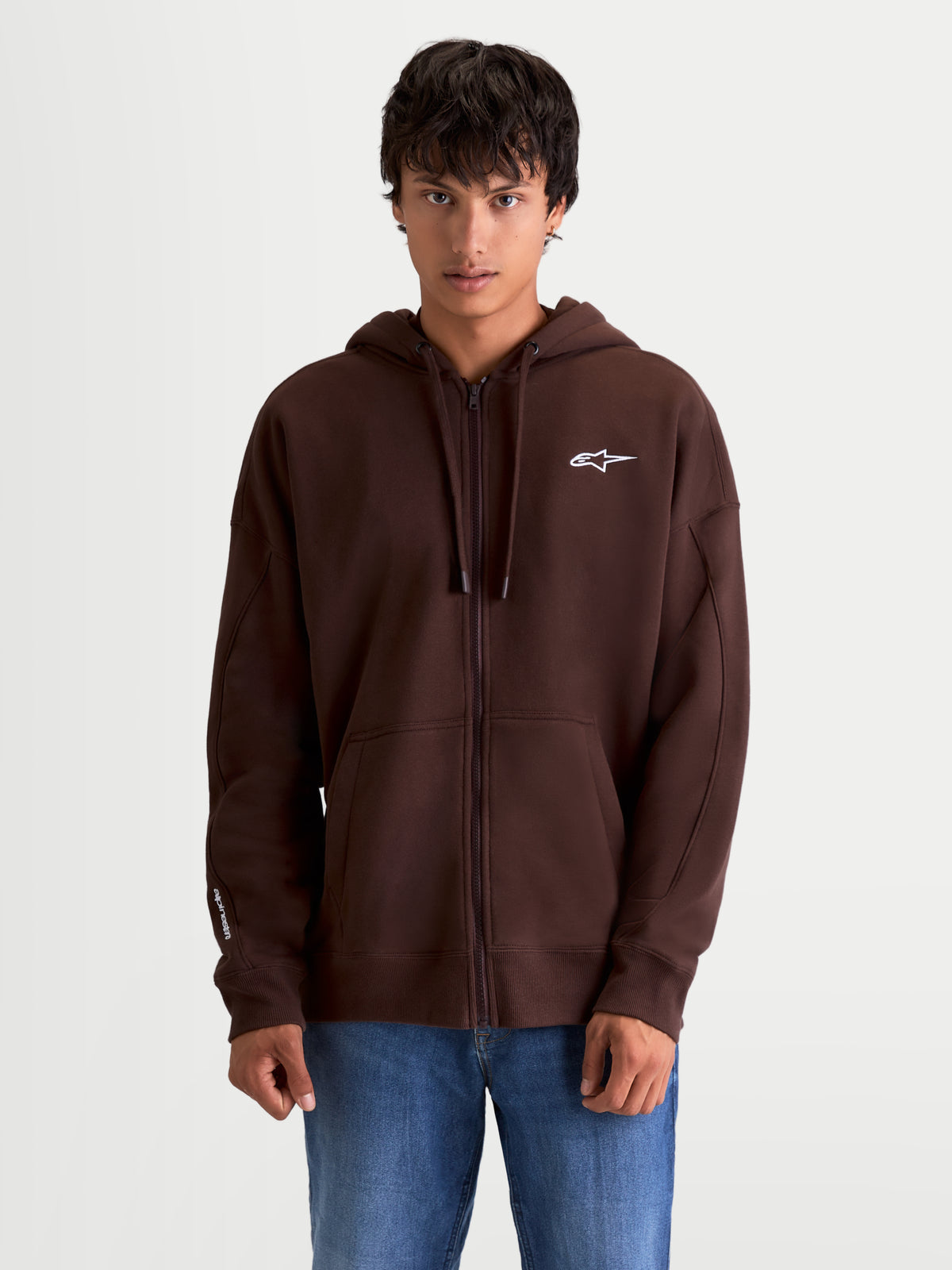 Alpinestars Entity Oversized huvtröja, brun zip-fleece för herrar med vit broderad Astars-logotyp på bröstet, känguruficka och dragskor, bekväm motorsport-streetwear