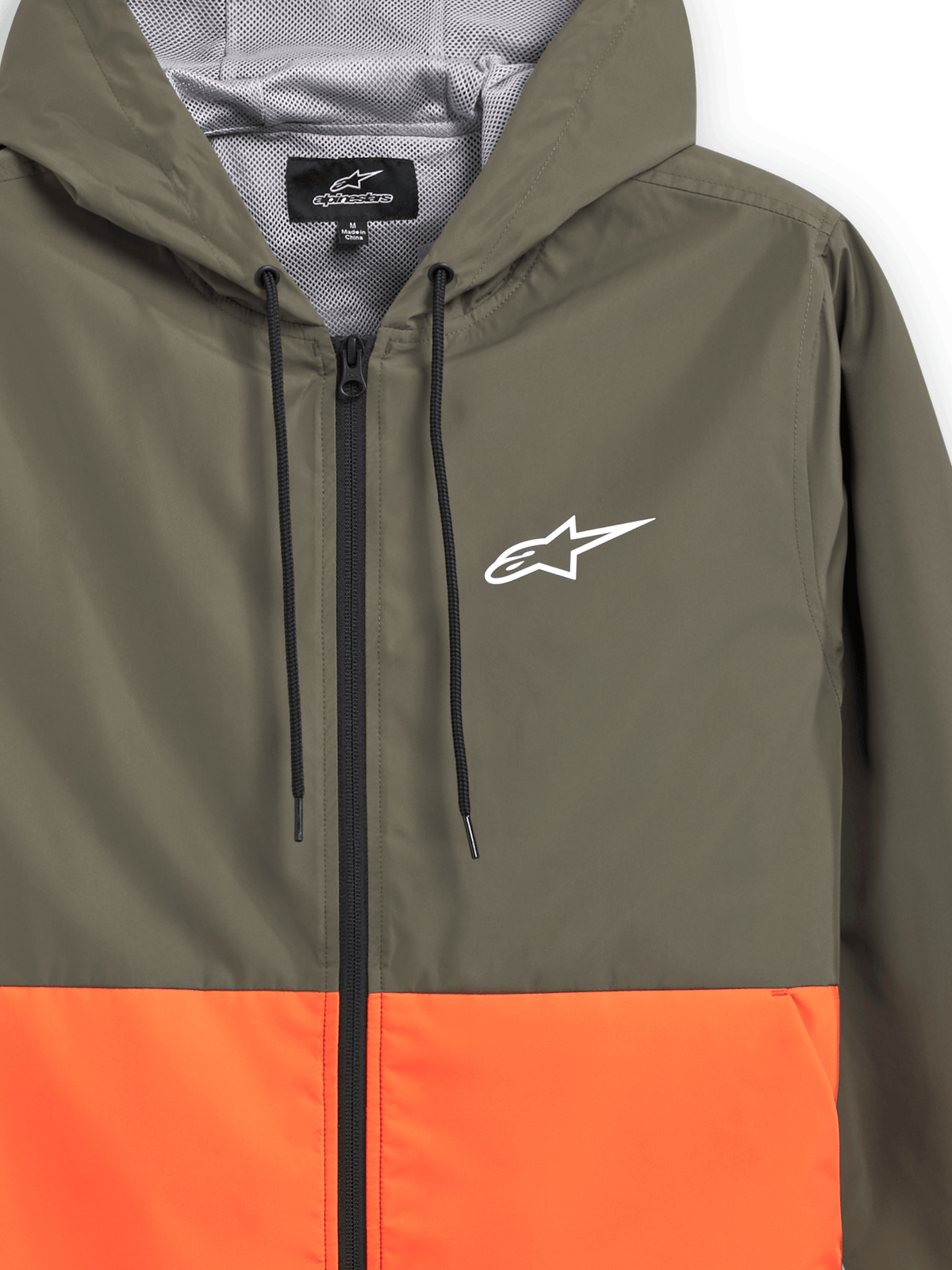 Alpinestars Speeder Windbreaker Jacket, lätt vindjacka med huva, blockfärgad design i militärgrön och orange, vit Alpinestars-logotyp på bröstet, meshfodrad huva med svarta dragsnören, casual sportswear