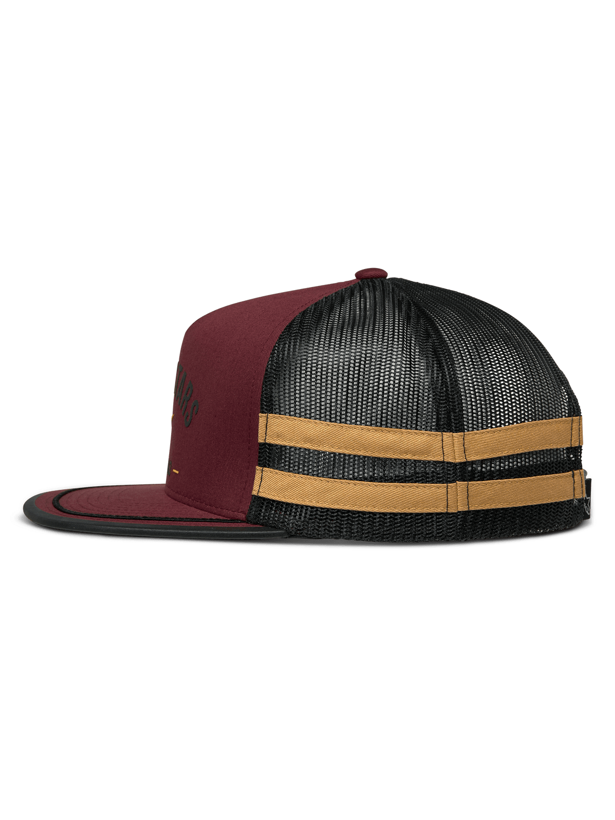 Alpinestars Backline Trucker-keps, sidoprofil, Brick Black och Mustard, vinröd twillfront med svart mesh-baksida, med senapsgula horisontella ränder på sidan, platt skärm med svart kantband, avslappnad motorsport-inspirerad snapback