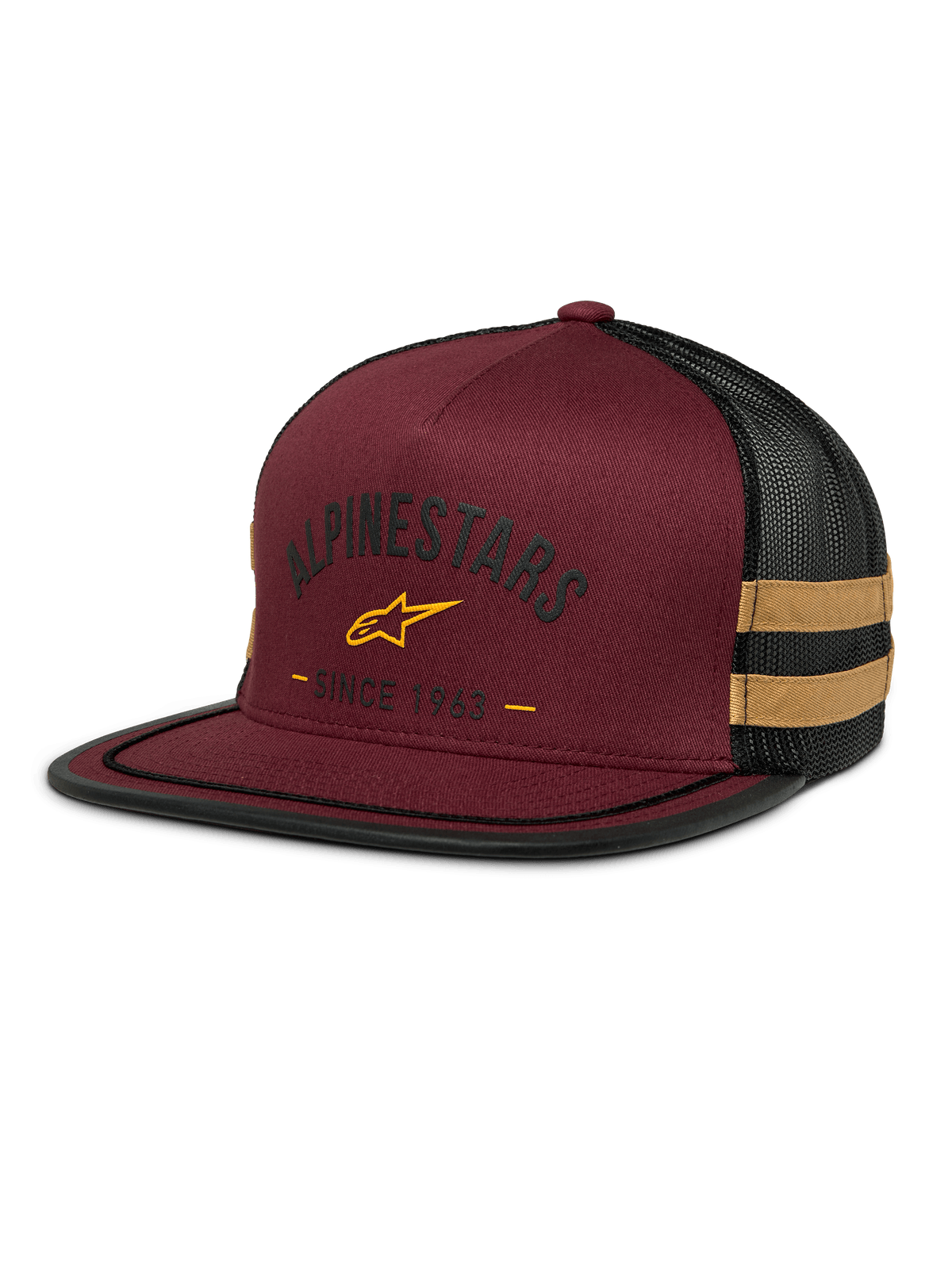 Alpinestars Backline Trucker Hat, vinröd och svart meshkeps, gul stjärnlogotyp och 'Since 1963'-grafik, strukturerad krona med platt skärm, senapsgula ränder på sidorna