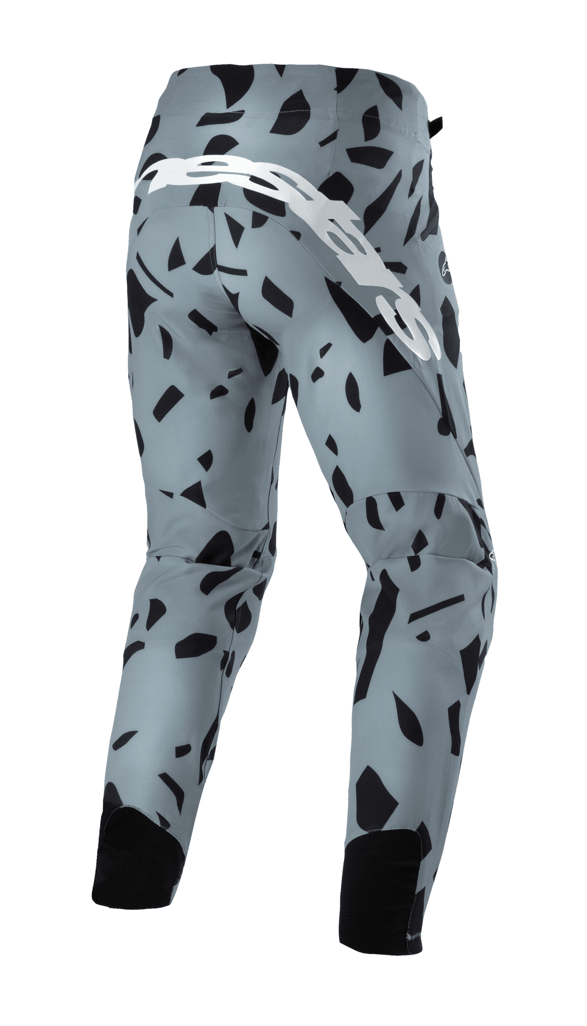 Alpinestars Techstar Envision-byxor, mountainbike-byxor, askblå med svart abstrakt geometriskt mönster, bakifrån med stor vit logotyp i skrivstil och svarta meshpaneler vid vaderna, slitstark utrustning för terrängcykling