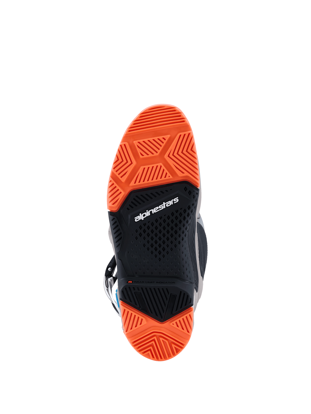Alpinestars 2026 Tech 7 Enduro-stövlar, vy underifrån av den specialiserade dubbelkomponentsulan, svart och Orange Fluo, intrikata mönster för överlägset grepp vid terrängkörning, med Alpinestars-logotyp och slitageindikator.
