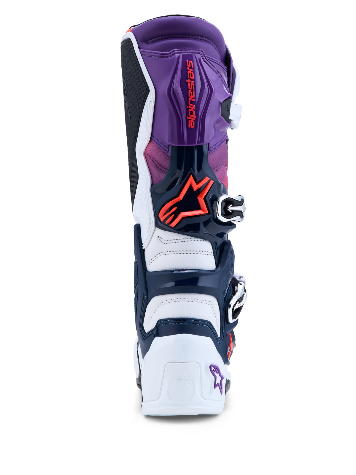 Alpinestars Tech 7-stövlar, lila och vita herrmotocrossstövlar, vy bakifrån med detaljer i röd fluo och TPU-skydd.