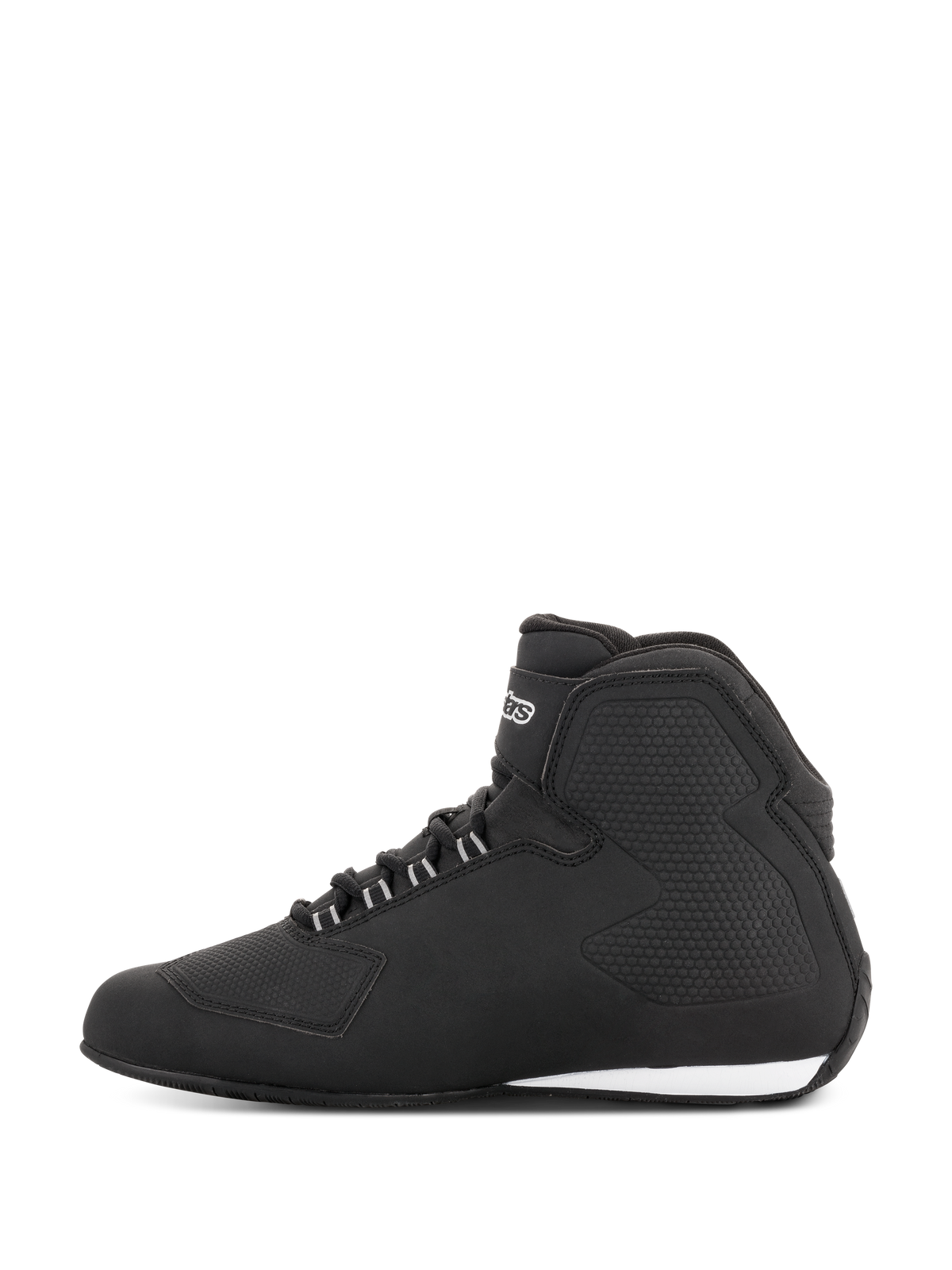 Alpinestars Stella Sektor Waterproof-skor, MC-skor för dam, svarta med silverdetaljer, sidoprofil med ovandel i lätt mikrofiber, snabbsnörningssystem med silverdetaljer och strömlinjeformad vattentät konstruktion med integrerade skyddspaneler.