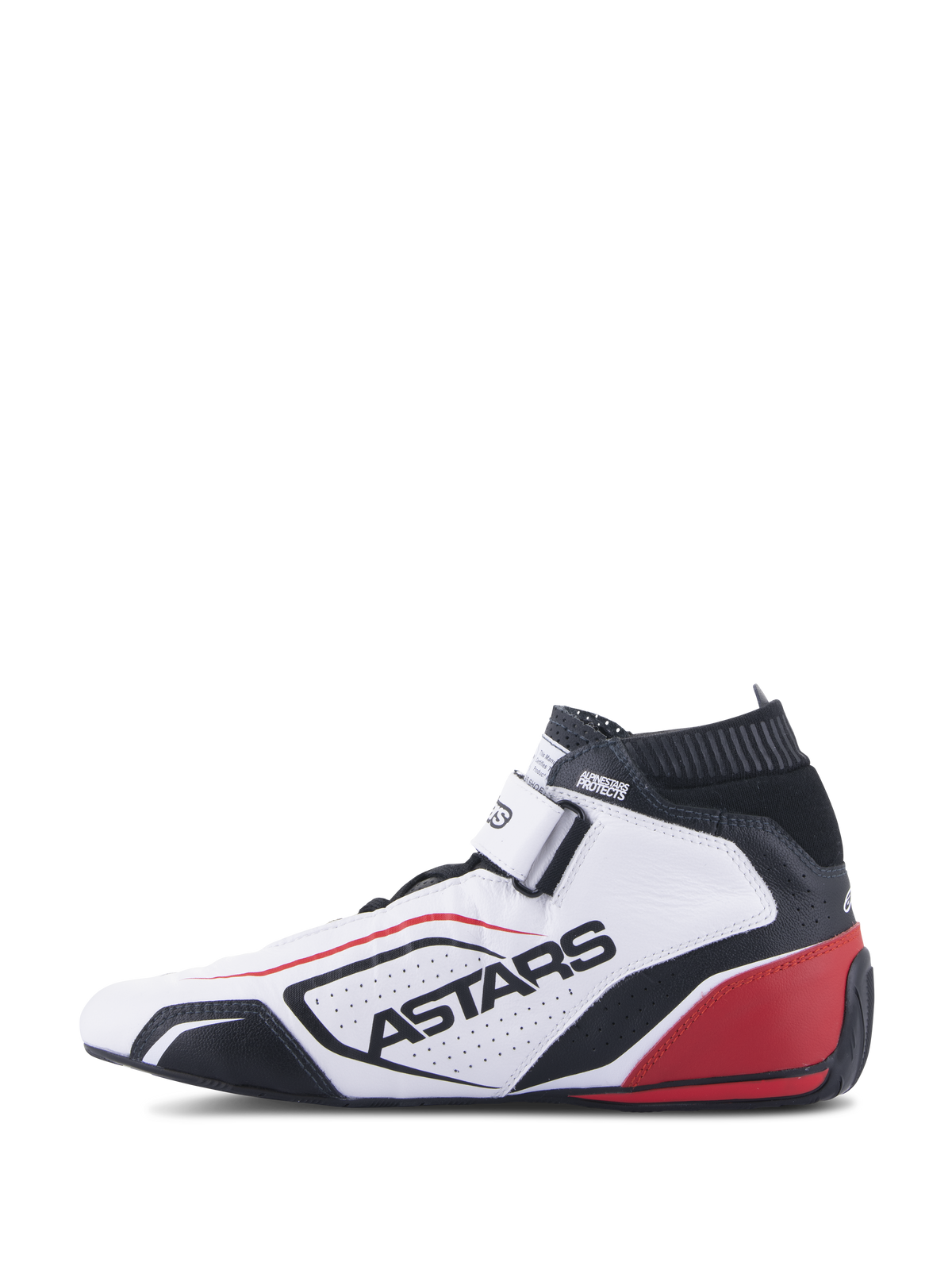 Alpinestars Tech-1 T V3-skor FIA, professionella bilsportskor, vita, svarta och röda, profilvy med ASTARS-logotyp på perforerat läder, svart flamsäker krage och röda detaljer vid hälen, högpresterande motorsportdesign.