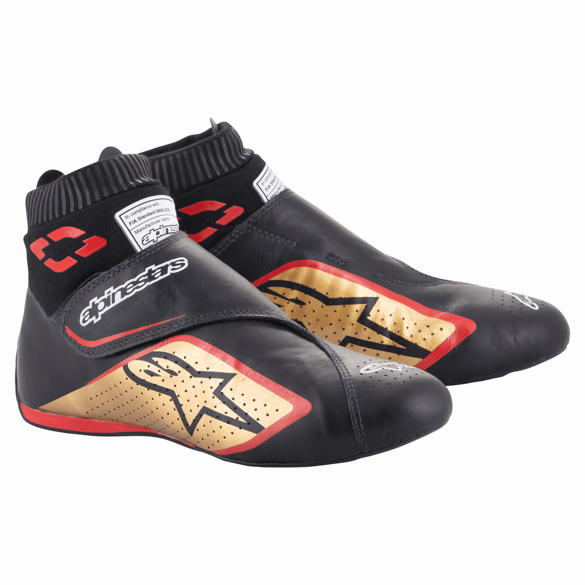 Alpinestars Supermono V2-skor FIA, racingskor, svarta, guld och röda, ultralätt läderkonstruktion, med en guldstjärnelogotyp med röda konturer, strumpliknande elastisk krage och kardborreknäppning