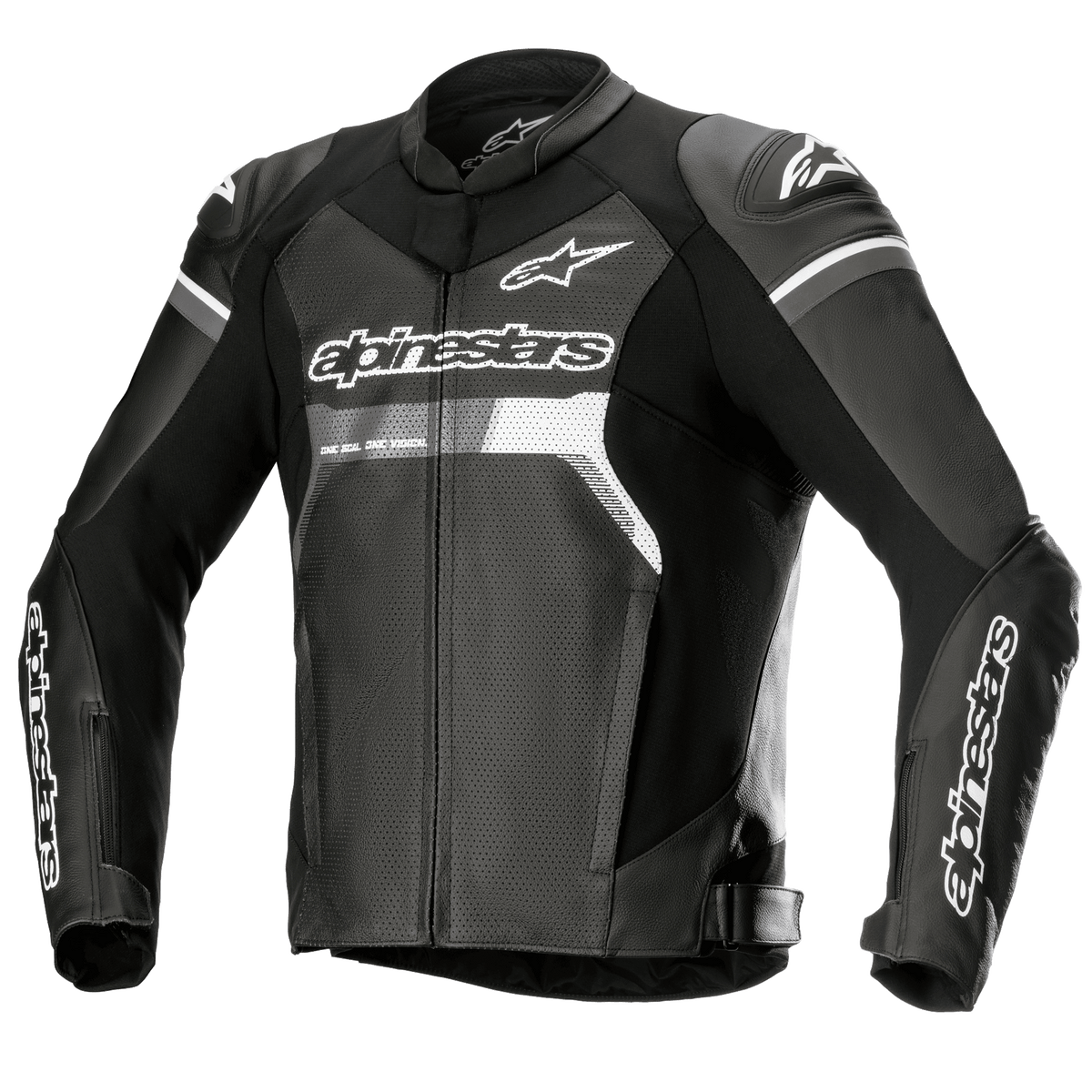 Alpinestars GP Force Airflow skinnjacka, svart med vita och grå detaljer, motorcykelracingjacka, helt perforerat läder på bröst och rygg för ventilation, externa DFS Lite-axelsliders, vit Alpinestars-logotyp på bröst och ärmar, sportig design för vägkörning