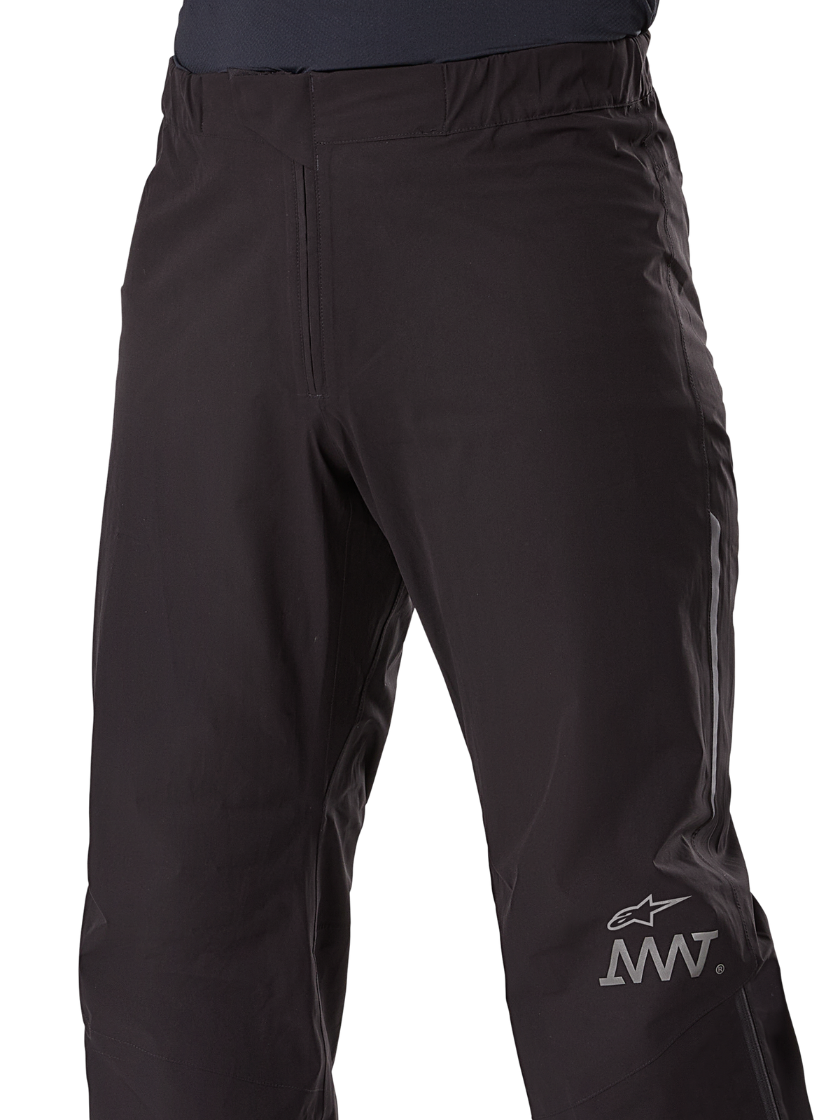 Alpinestars AMT-8 Stretch Drystar® XF innerbyxa, innerbyxa för motorcykel, svart, med Alpinestars stjärna och AMT-logotyp på benet, elastiskt midjeband, smidig vattentät textilkonstruktion