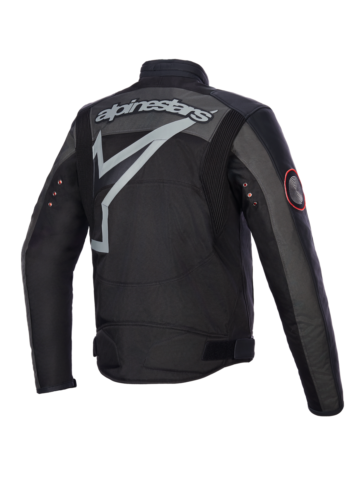 Alpinestars Axton jacka, motorcykeljacka, Black Anthracite Red Tangerine, baksida som visar stor grå omslutande logotyp och märkesnamn, dragspelspaneler på axlarna och vintage-metallöljetter på ärmarna, textil- och läderkonstruktion.