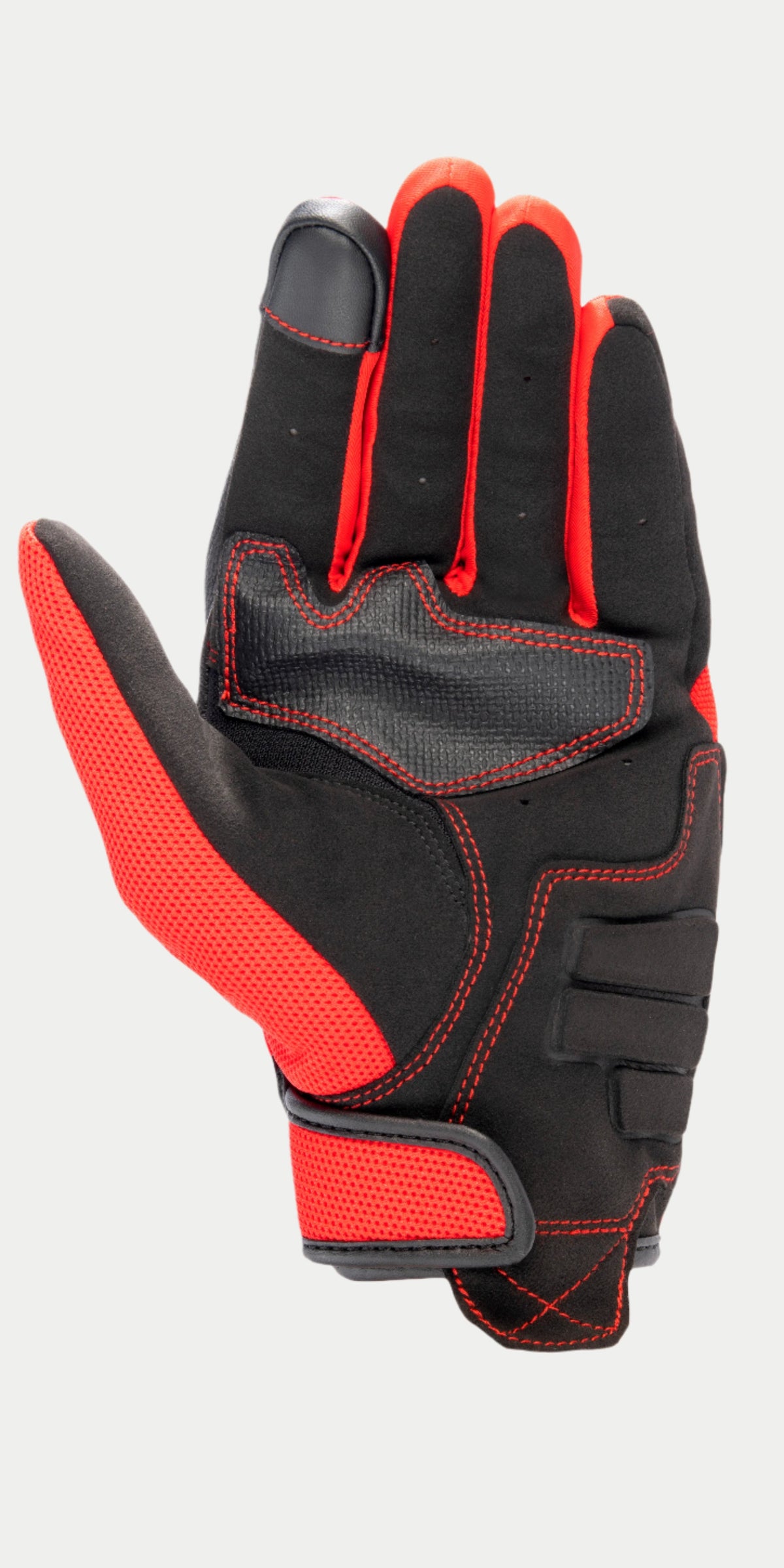 Alpinestars MM 93 Losail V2-handske, motorcykelhandske, svart och klarröd, vy av handflatan med konstruktion i syntetmocka, förstärkta röda sömmar, pekskärmskompatibel fingertopp och ventilerande rött mesh på tummen och handledsremmen.