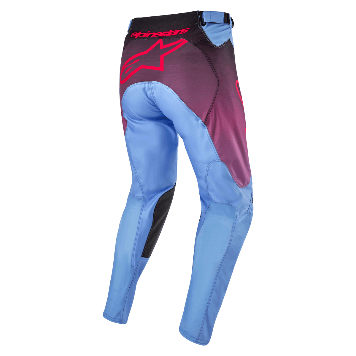 Alpinestars 2024 Racer Hoen-byxor, motocrossbyxor, Lavan-lila och svart, vy bakifrån med ljusblå ben, stor rosa Alpinestars-logotyp på sätet, svarta paneler på knänas insida och ergonomisk förböjd konstruktion för terrängkörning