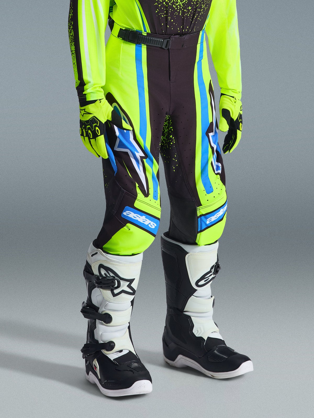 2026 Ungdom Supertech Nomur Byxor