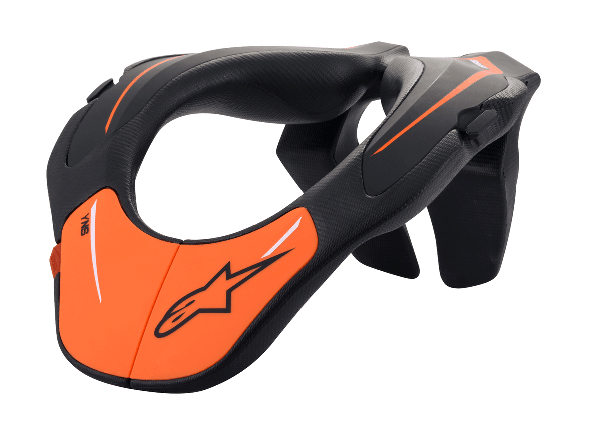 Alpinestars Youth Neck Support, nackskydd för motocross, svart och orange, ergonomisk ram av injicerad polymer med texturerad yta, skyddsutrustning för unga förare och terrängkörning