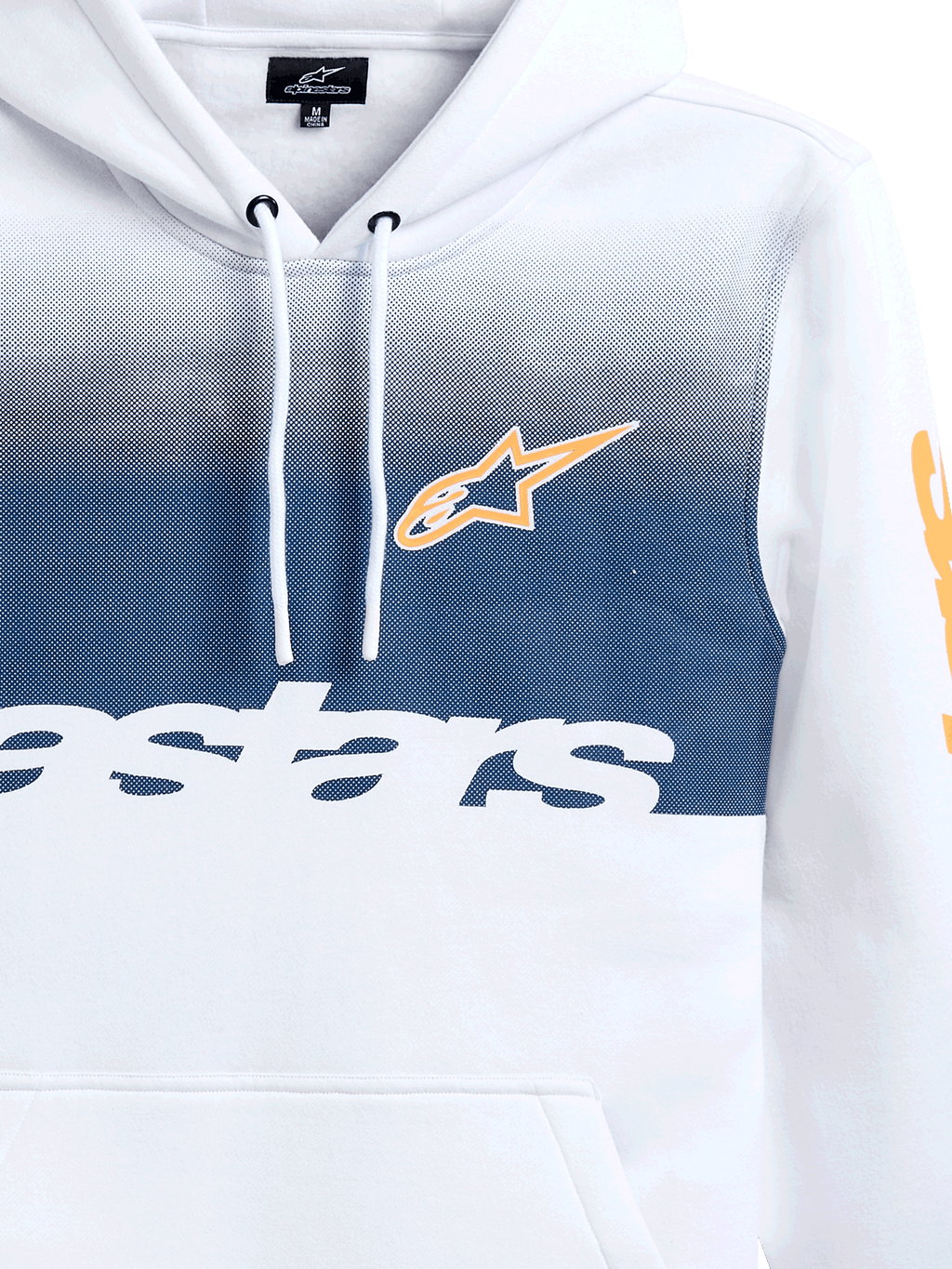Alpinestars Specter Hoodie, vit med mörkblått gradienttryck, orange Alpinestars stjärnlogotyp och vit textlogotyp, vardaglig motorsportinspirerad streetwear-huvtröja i fleece med huva och dragsko