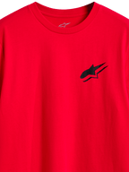 Alpinestars Formulate CSF T-shirt, kortärmad t-shirt, röd, svart Astars-logotyp på bröstet, närbild av halsringning och grafik på framsidan, vardagskläder