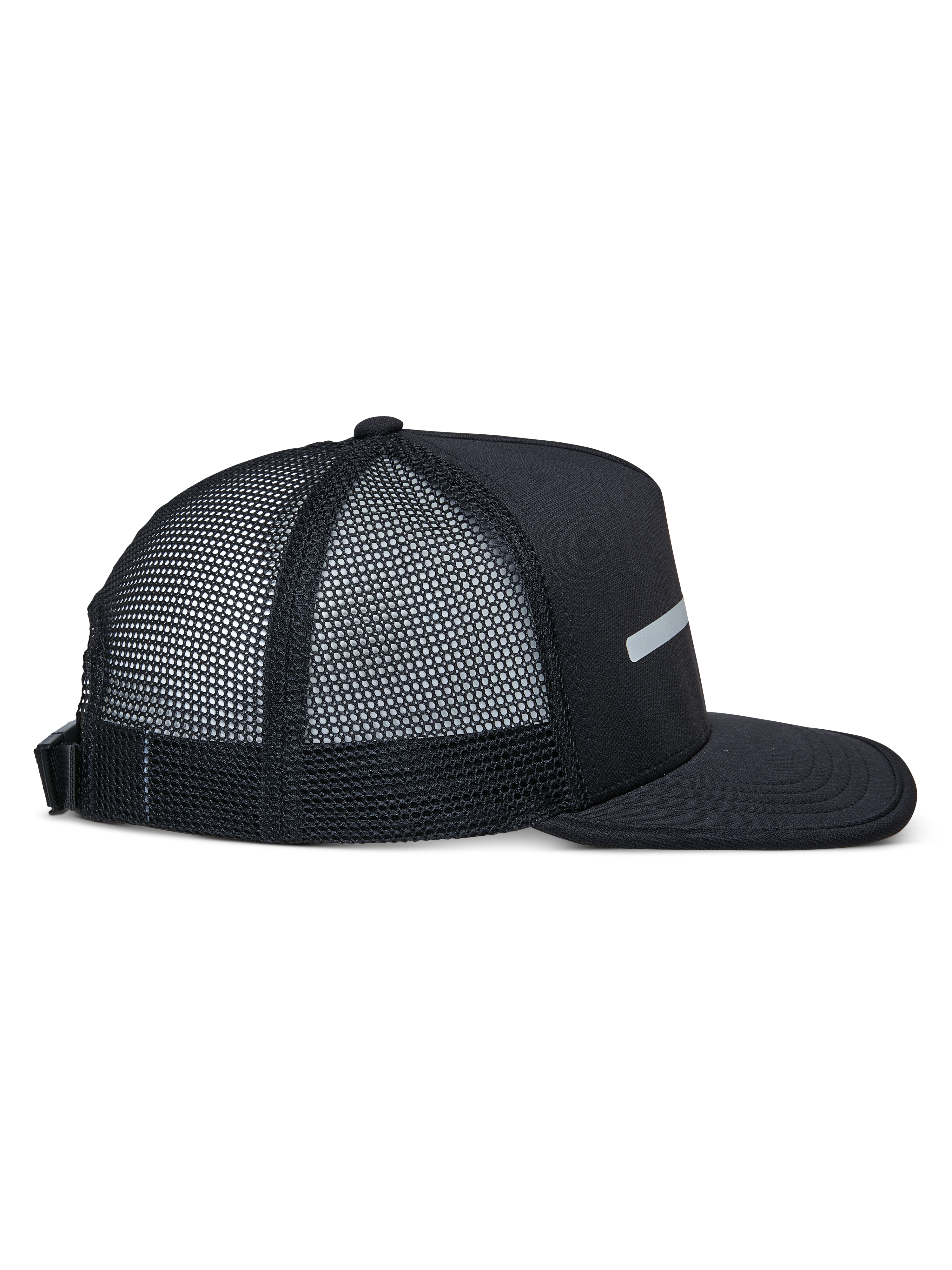 Alpinestars Alter Trucker keps, svart, sidovy, strukturerad krona och platt skärm, baksida i återvunnet polyesternät, justerbart spänne baktill, vardaglig sportstil