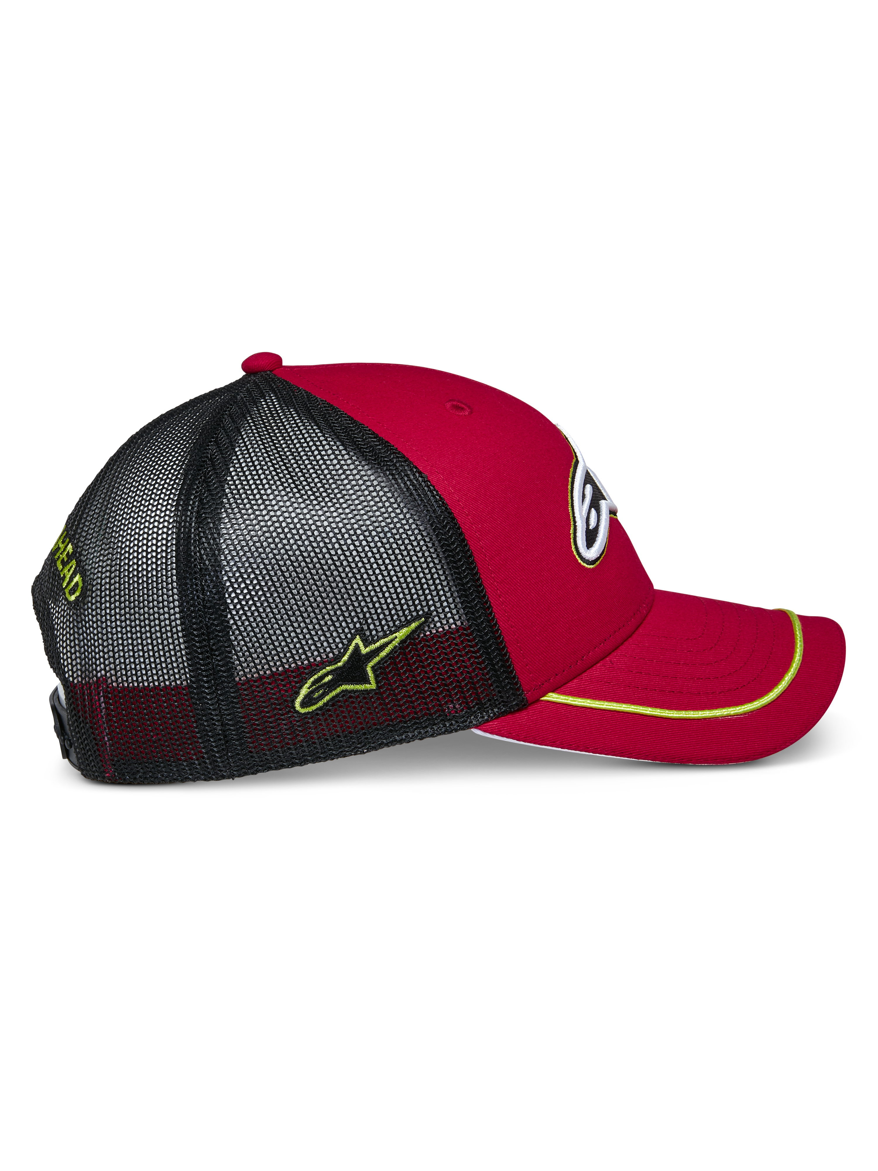 Alpinestars Exceed Truckerkeps, röd och svart med neongula detaljer, med böjd skärm med neongul sutaschkant, röd strukturerad krona och svart mesh-baksida med broderad sidologotyp, avslappnad motorsportstil
