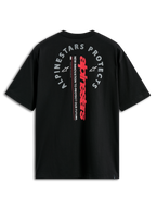 Alpinestars Overhang Oversized CSF Tee, kortärmad t-shirt, svart, vy bakifrån med rött vertikalt ordmärke och grå ”Alpinestars Protects”-grafik, casual motorsport-streetwear