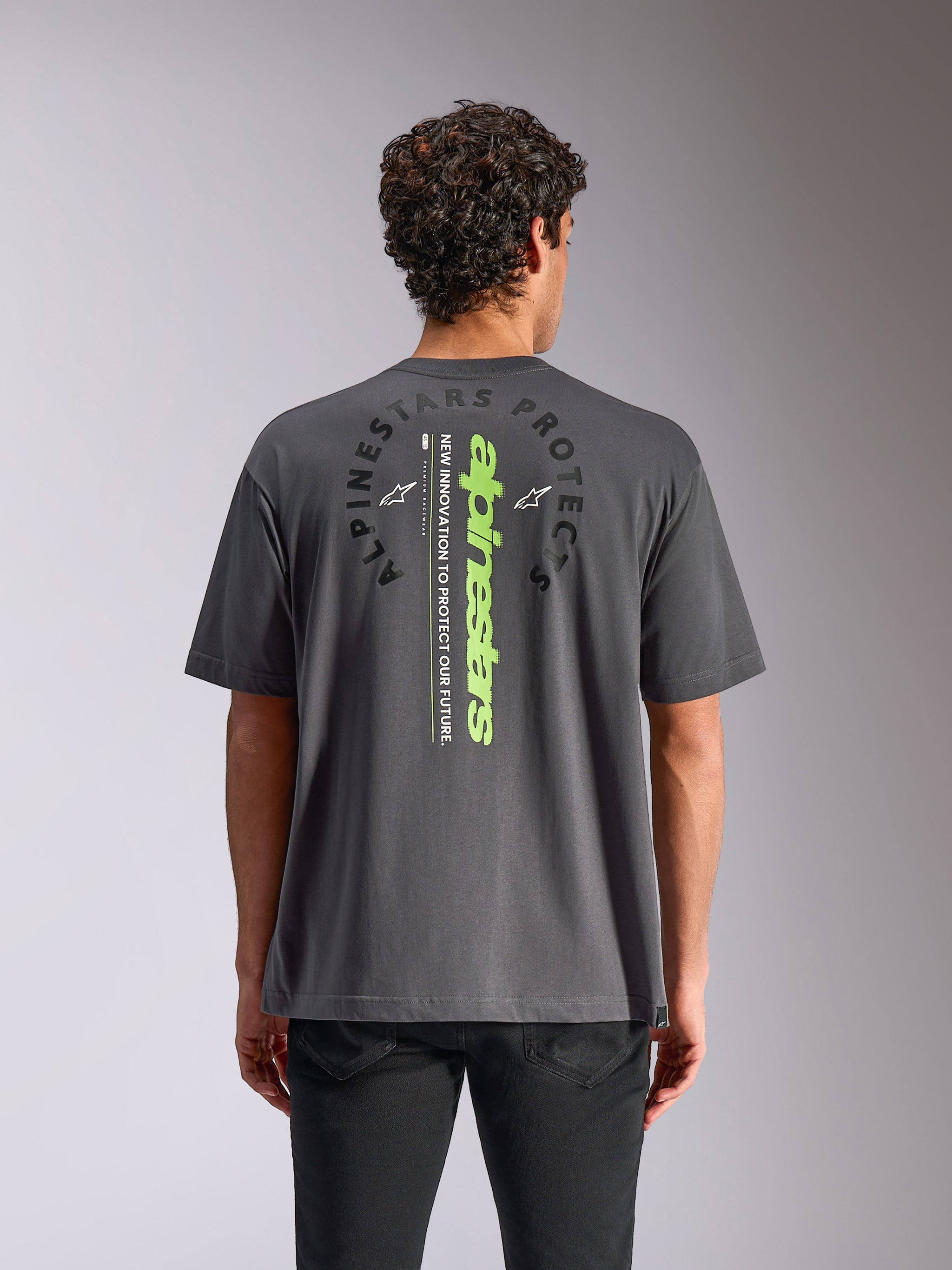 Overhang Oversized CSF T-shirt - Kortärmad