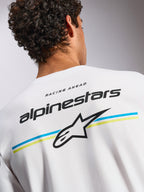 Alpinestars Lanes CSF Tee, kortärmad t-shirt, vit, grafik på ryggen med Alpinestars textlogotyp och Astars-logotyp över blåa och gula ränder, avslappnad motorsport-inspirerad streetwear