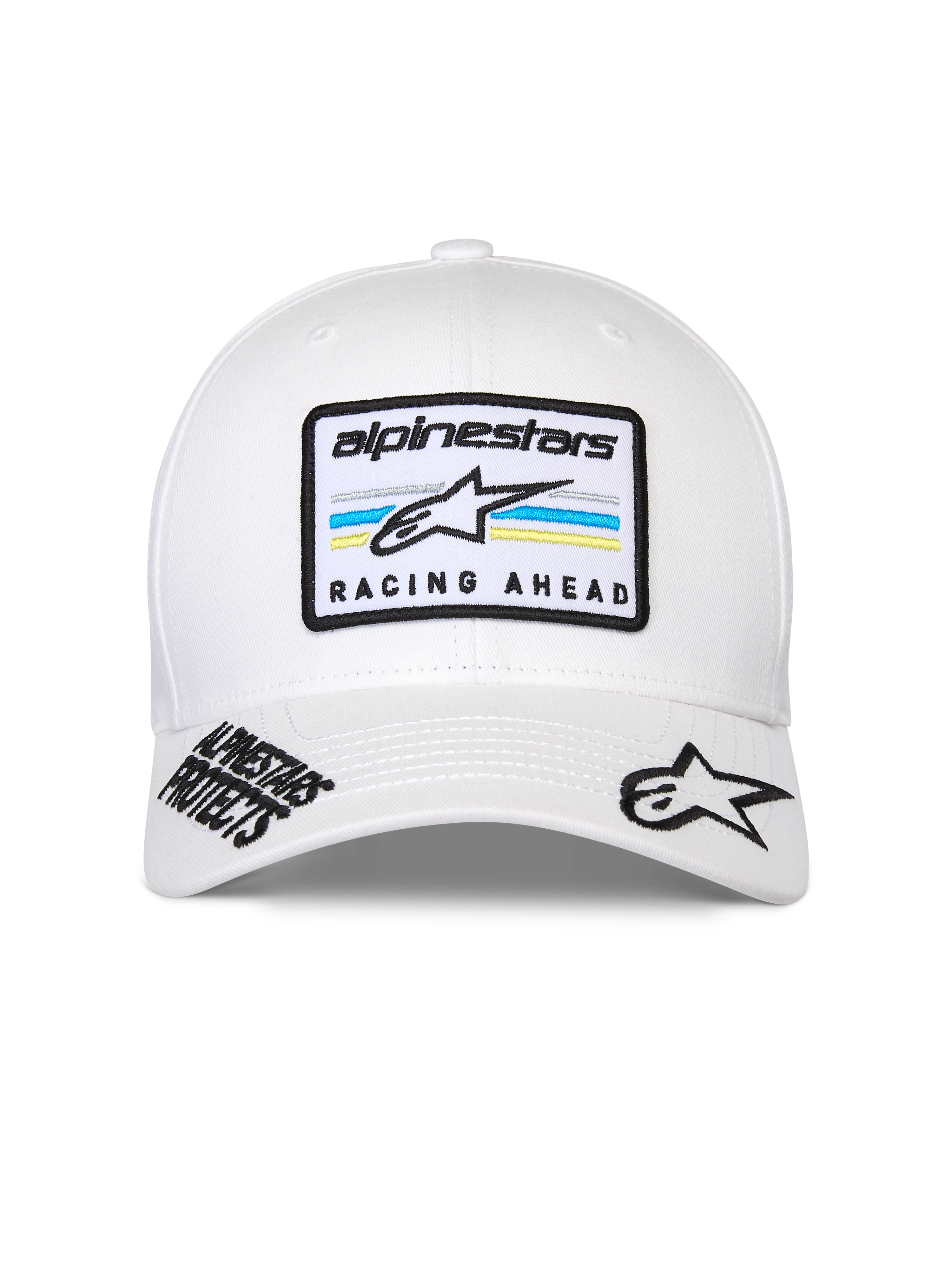 Alpinestars Surpass keps, vit baseballkeps, böjd skärm med strukturerad krona, broderat märke fram med 'alpinestars'-logotyp och texten 'RACING AHEAD' över blåa och gula ränder, svarta broderade logotyper på skärmen, avslappnad motorsport-huvudbonad