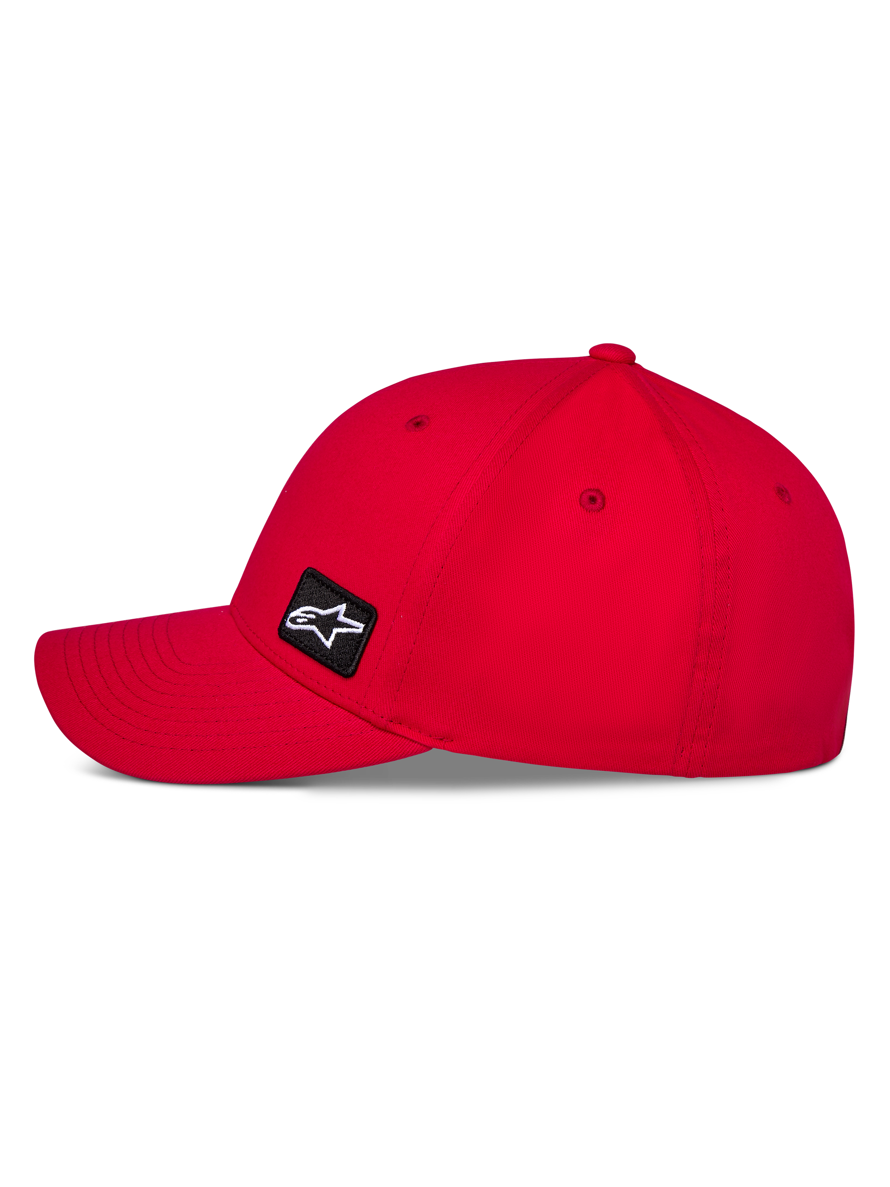Alpinestars Pivot keps, röd sportswear-keps, sidoprofil som visar böjd skärm och strukturerad krona, liten svart broderad Astars-logotyp, slitstarkt twillmaterial, avslappnad motorsportdesign