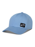 Alpinestars Pivot Hat, blå baseballkeps med böjd skärm, liten svart broderad Astars-logotyp på sidan, vardaglig sportswear-accessoar