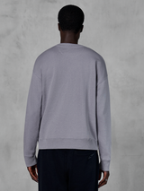 Alpinestars Essentials Ageless Crew, crewneck-tröja, silver, vy bakifrån, premium kompakt fleece, avslappnad passform med ribbad fåll och muddar, avslappnad motorsport-streetwear