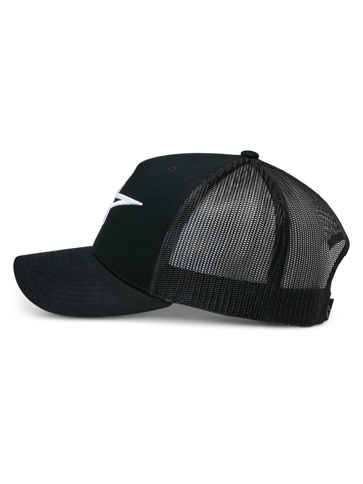 Alpinestars Ageless Trucker-keps, svart, sidoprofil, strukturerad framsida i bomullstwill med vit broderad Astars-logotyp, ventilerande baksida i svart mesh, böjd skärm, avslappnad motorsport-huvudbonad