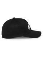 Alpinestars Ageless Multi keps, svart baseballkeps sedd från sidan, böjd skärm och strukturerad krona, vit 3D Astars-logotyp, casual motorsport-livsstil