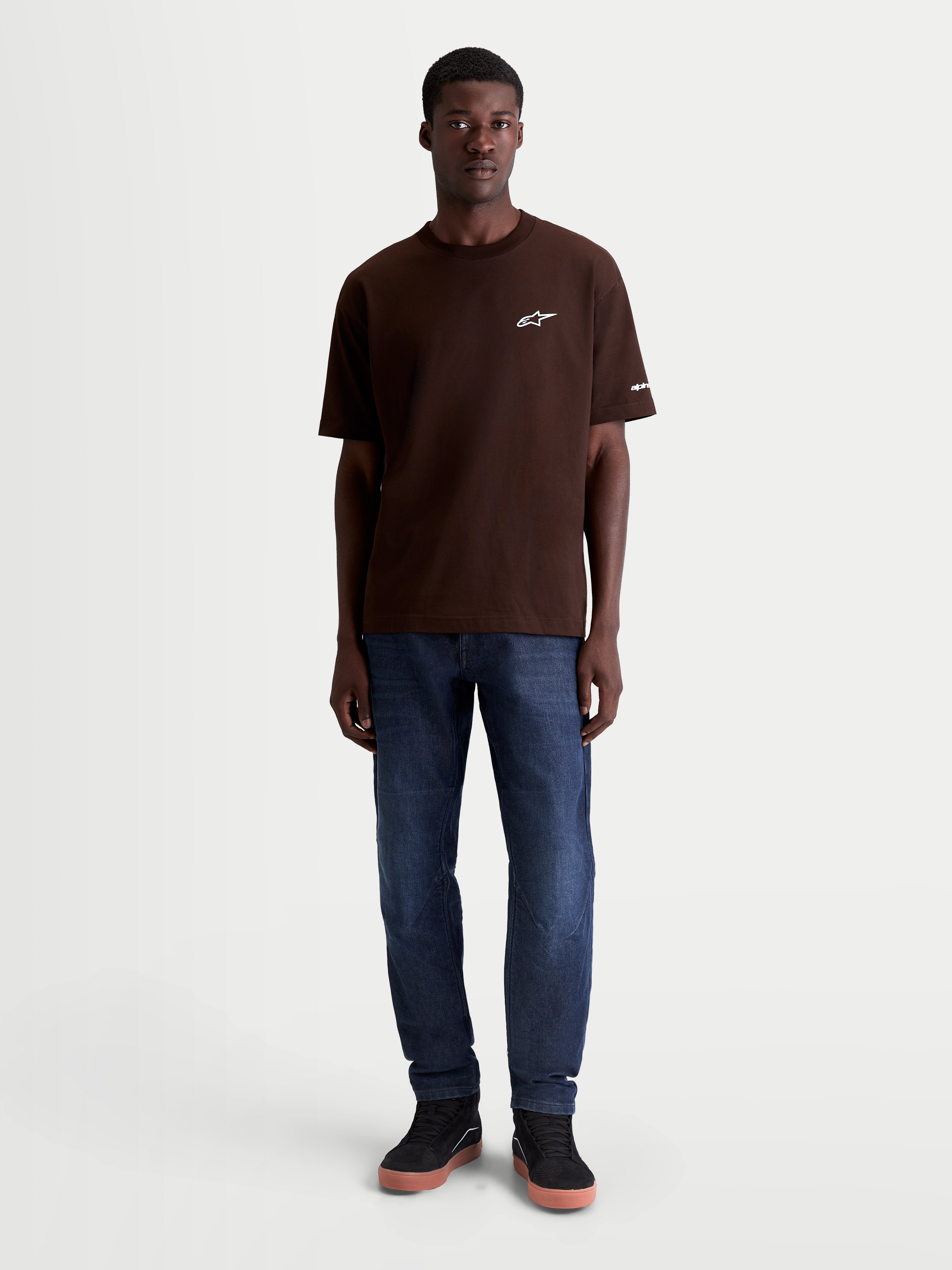Alpinestars Mandate Oversized CSF t-shirt, kortärmad sportswear-t-shirt för herr, brun med vit pufftryckt Astars-logotyp, avslappnad oversized passform, bekväm bomullsblandning, livsstilskläder.