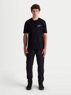 Alpinestars Combo Back CSF T-shirt, kortärmad herr-t-shirt, svart med vit Astars-logotyp på bröstet, motorsportinspirerad stil, premium bomulls- och polyesterblandning