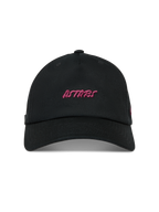 Alpinestars Explorer Strapback hatt, svart keps med rosa broderad Astars-logotyp och böjd skärm.