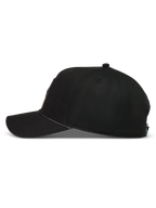 Alpinestars Acme snapback keps, svart sportkeps med böjd skärm, strukturerad krona och detaljrik repkant.
