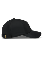 Alpinestars Dylan Dad Hatt, svart keps i twill med böjd skärm och justerbart mässingsspänne.