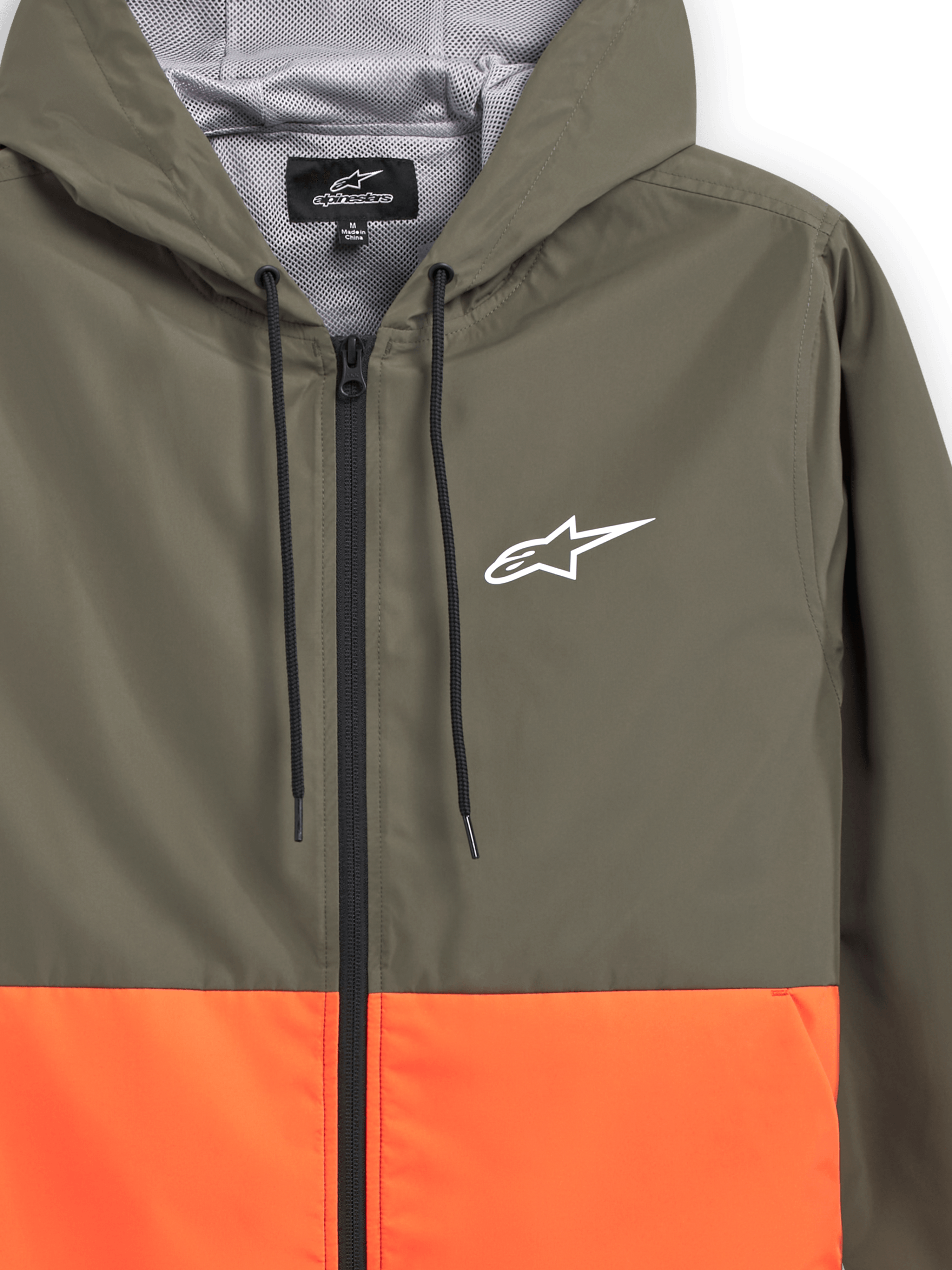 Alpinestars Speeder Windbreaker Jacket, lätt vindjacka med huva, blockfärgad design i militärgrön och orange, vit Alpinestars-logotyp på bröstet, meshfodrad huva med svarta dragsnören, casual sportswear