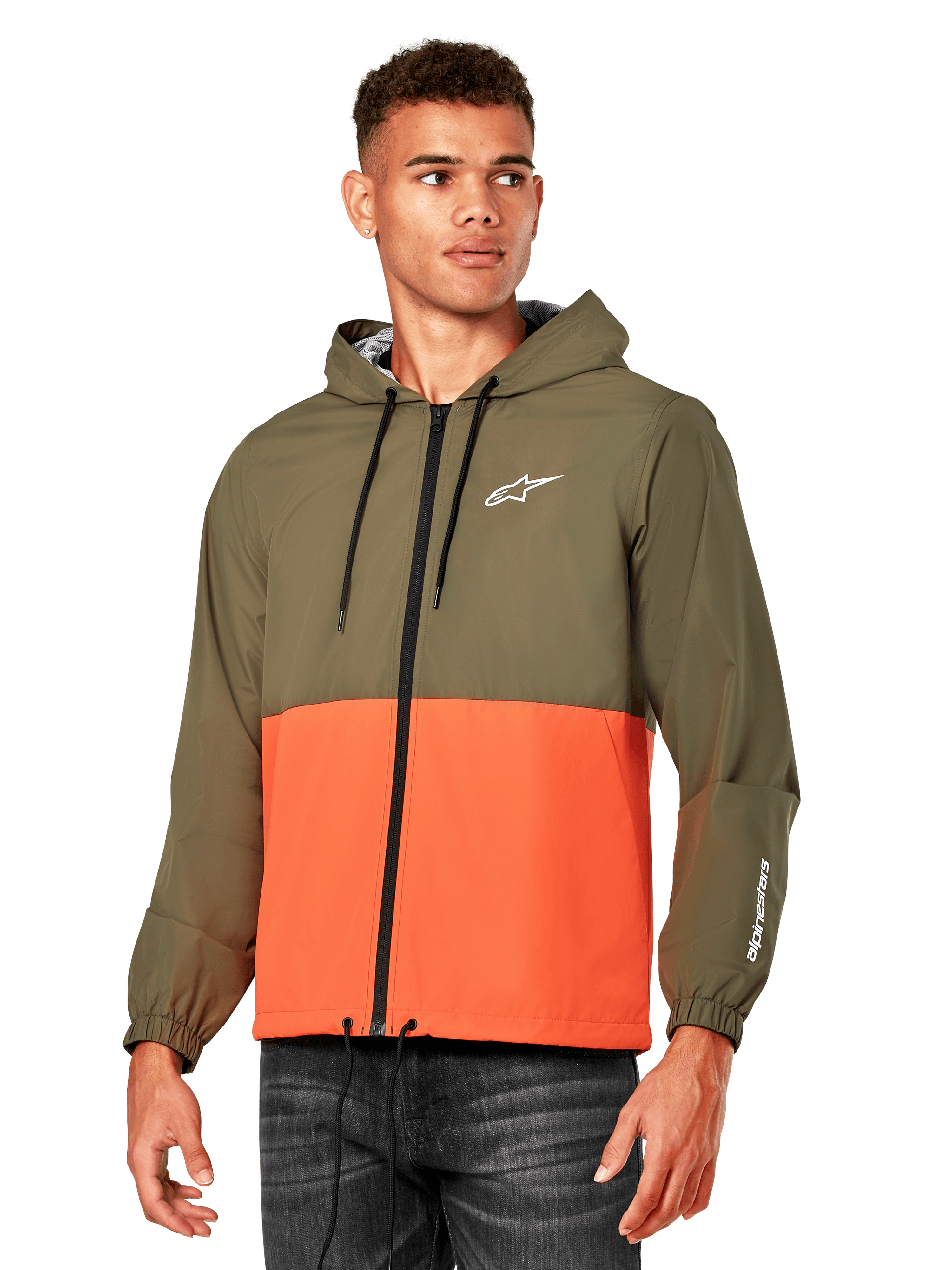 Alpinestars Speeder vindjacka, lätt vindjacka med huva, militärorange och olivgrön, färgblockerad design med vit logotyp på bröst och ärm, avslappnade motorsport-inspirerade ytterkläder