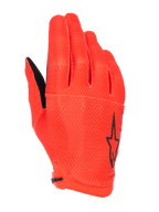 Alpinestars A-Aria handskar, mountainbikehandskar, Spicy Orange, med en svart stjärnlogotyp på sidan, texturerat stretchmaterial med god andningsförmåga och en lättviktsdesign med låg profil.