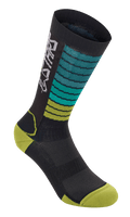 Alpinestars Drop Socks, mountainbike MTB-cykelstrumpor, svarta med tonade ränder i blågrönt och limegrönt, gulgrön tå och häl, med vit Astars-logotyp och ventilerande mesh-textur