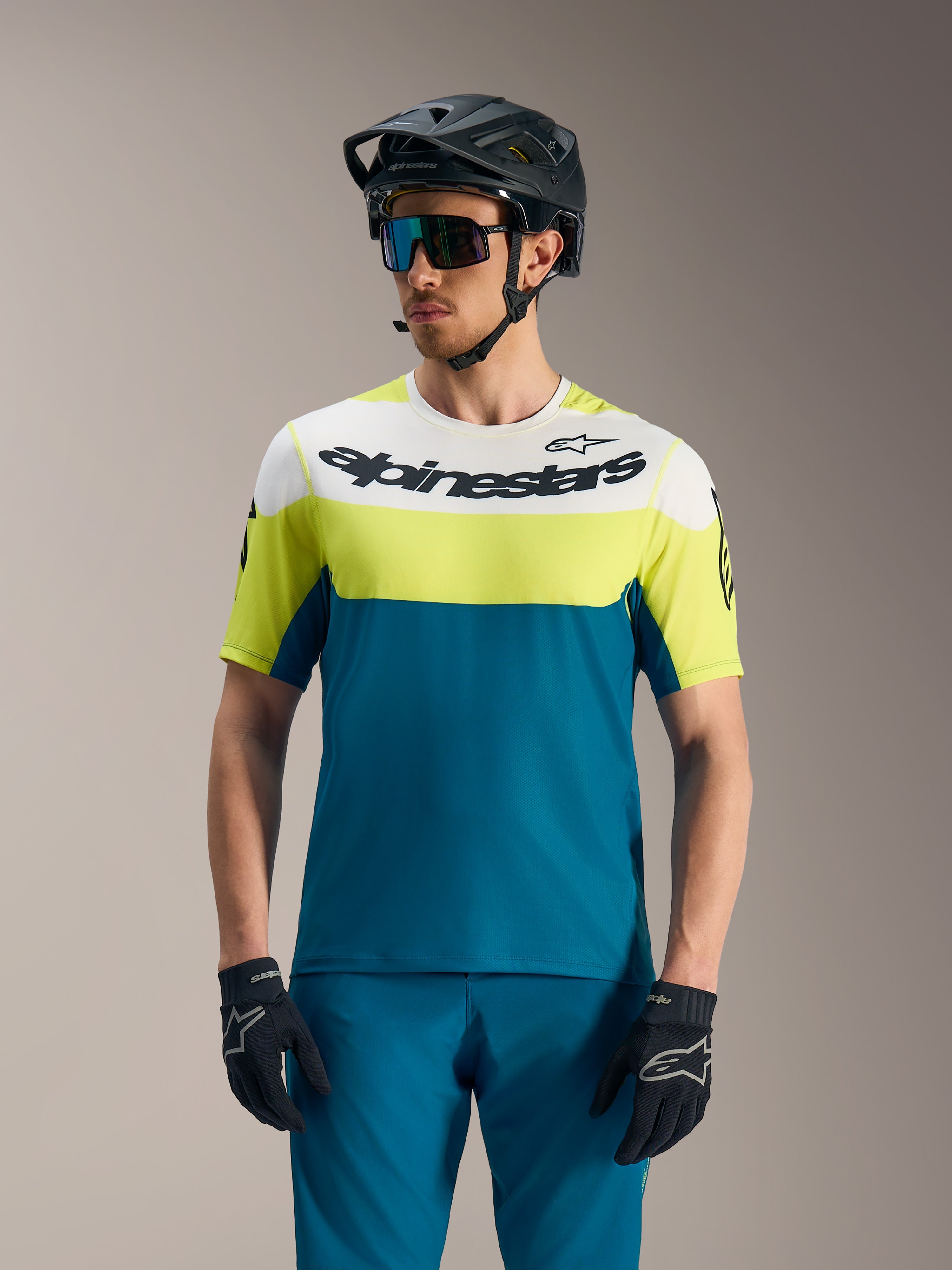 A-Dura Race Tröja