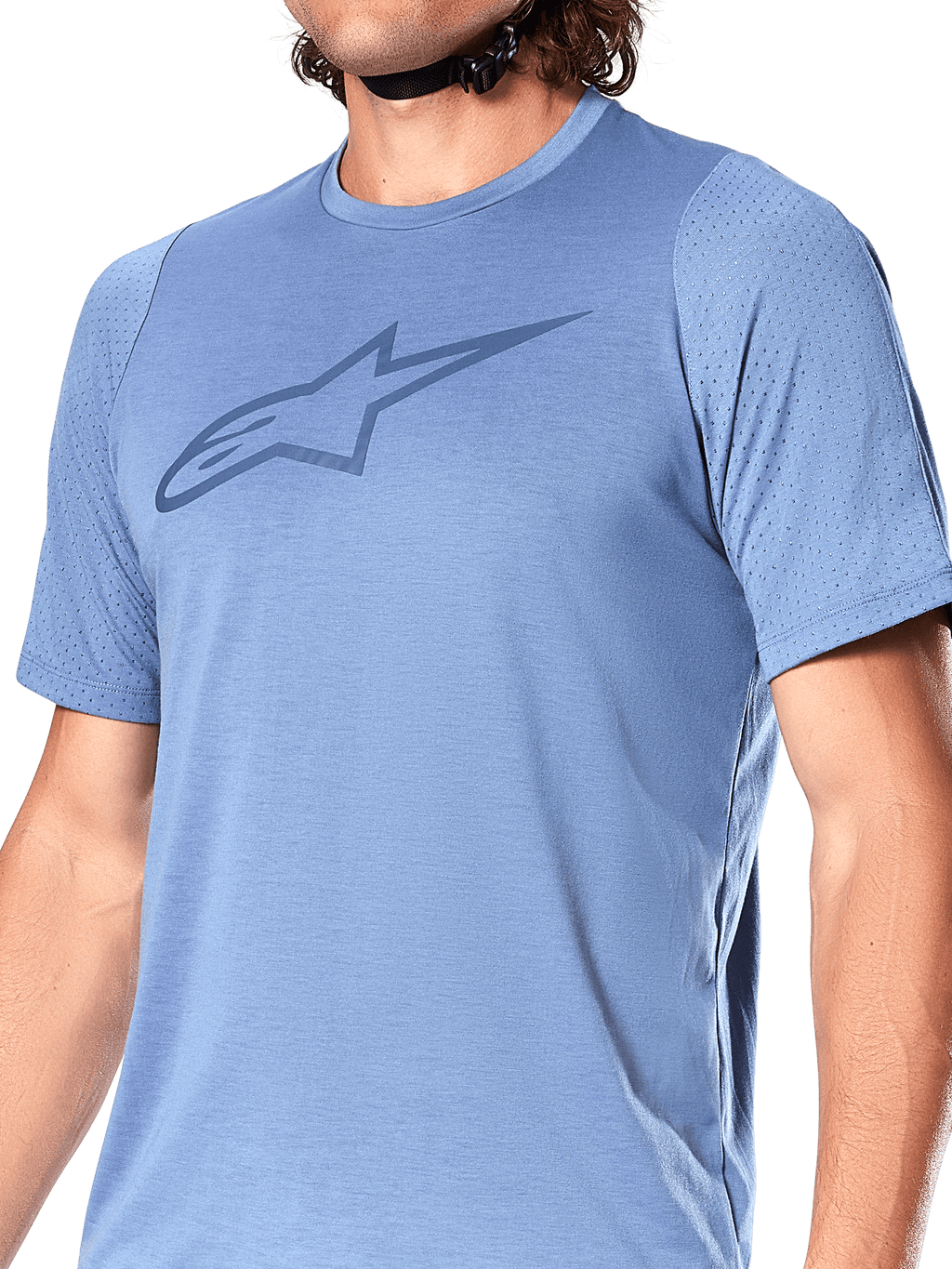 Alpinestars A-Dura Dri Astar kortärmad tröja, Infinity Blue, med en mörkblå Alpinestars Astar-logotyp på bröstet, ventilerande nätpaneler på ärmarna, tekniska MTB-cykelkläder