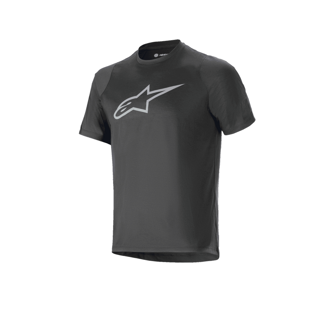 Alpinestars A-Dura Dri Oscar-tröja - kortärmad, svart reflekterande, med en stor silverreflekterande Alpinestars-logotyp på bröstet, teknisk mountainbike-tröja med normal passform