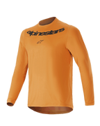 Alpinestars Youth A-Dura Rocker långärmad tröja, Dark Gold, med svart Alpinestars-ordmärke och logotyp på bröstet, rundhalsad, förlängd bakre nederkant, lätta mountainbike-kläder med hög prestanda