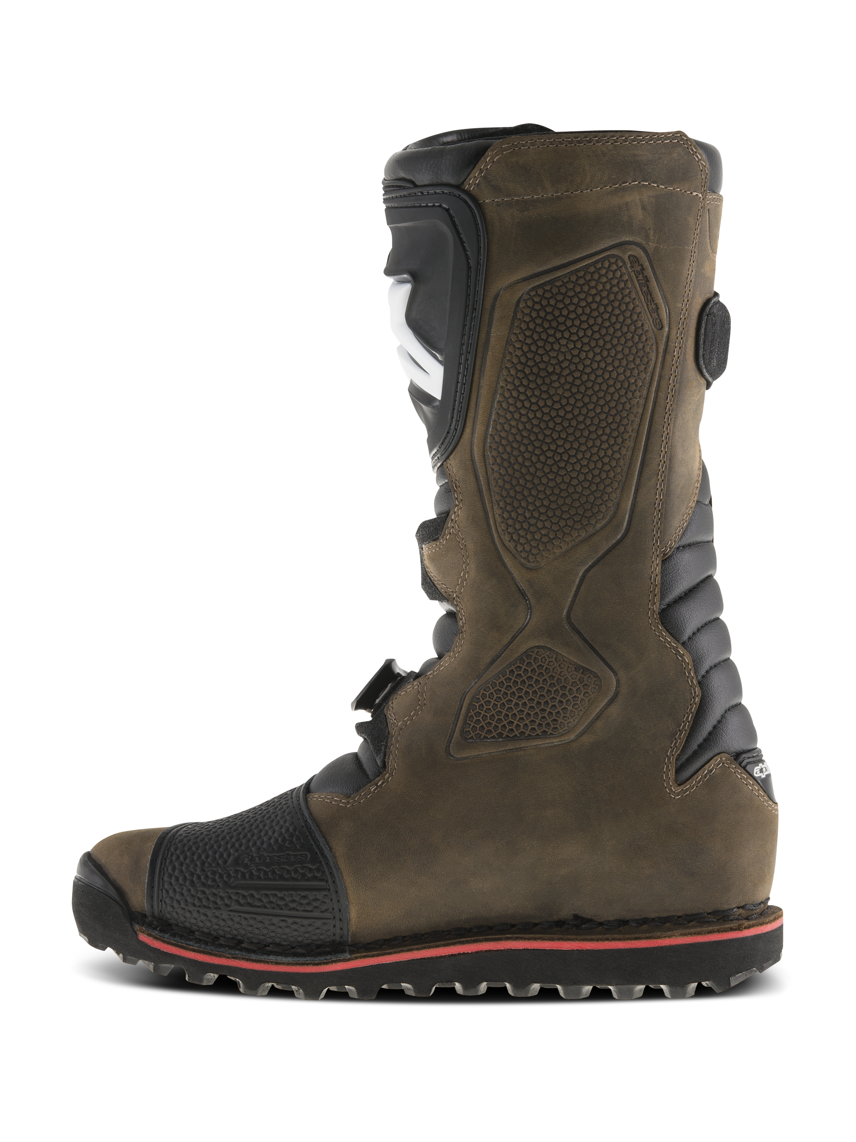 Alpinestars Tech-T-stövlar, trialstövlar för motorcykel, Brown Oiled, profilvy från sidan med svart ergonomisk skenbensplatta, ovandel i texturerat läder, förstärkt tå och slitstark sula med röd accentlinje.