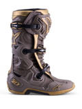 Alpinestars Limited Edition Tech 10 Air Gold motocross-stövel, Earth Brown Gold med ett skyddande TPU-skal.