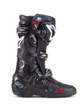 Alpinestars Tech 10 Enduro stövlar, motocross- och terrängstövlar, svarta med vita och röda detaljer, stängningssystem med tre spännen, skyddande TPU-skenbensskydd och hälplatta, robust enduro-sula, ikonisk stjärnlogotyp, premium racingskydd