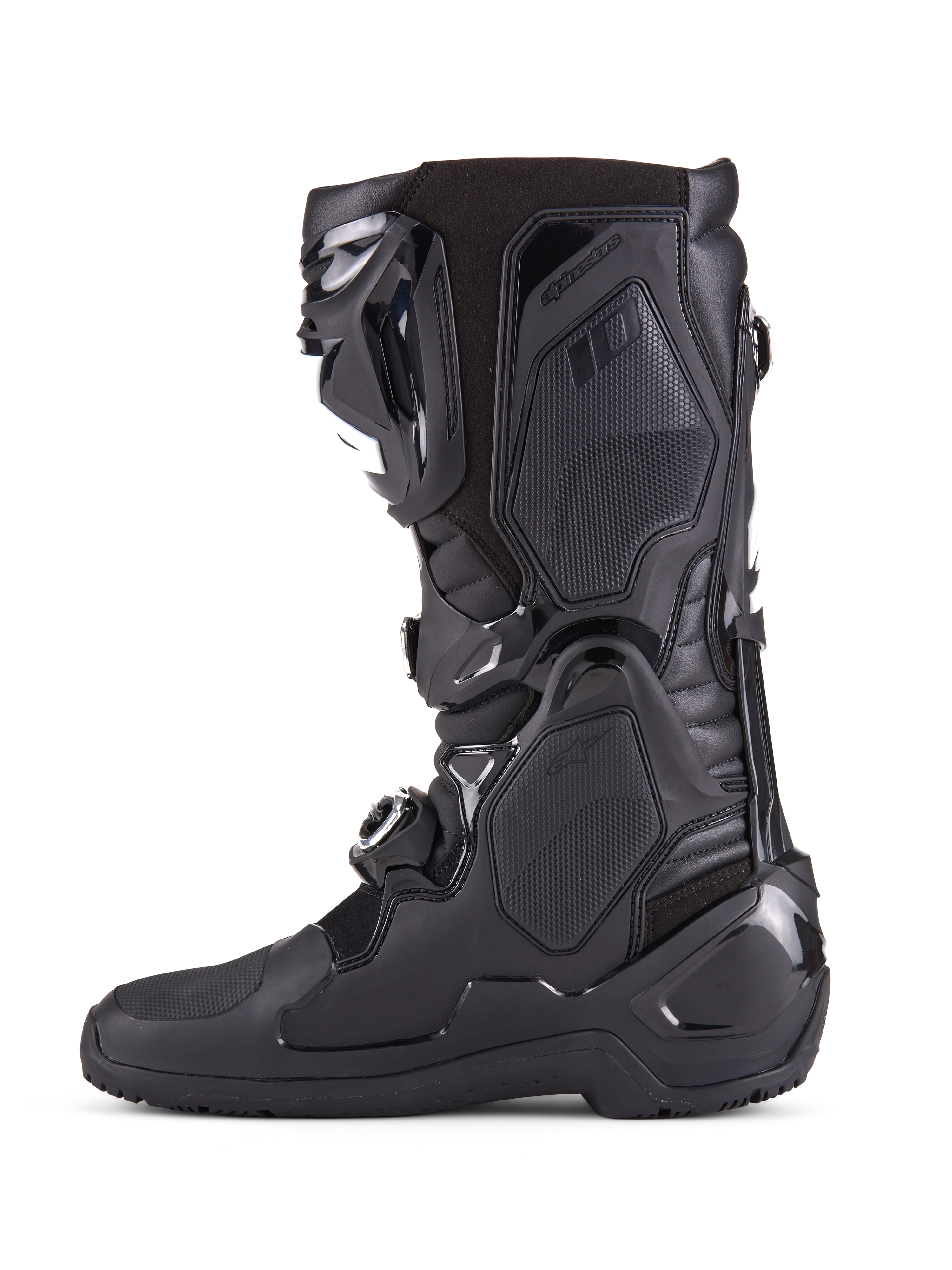 Alpinestars Tech 10 Enduro-stövlar, helsvarta, sidoprofil av en högpresterande motocross-stövel med hållbara TPU-skyddspaneler, tredubbelt spännsystem och avancerad flexkontroll för terrängkörning